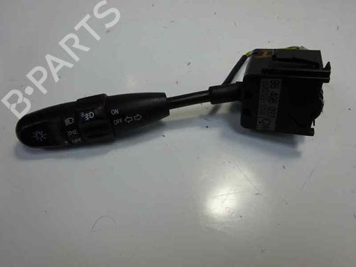 Used Steering column stalk CHEVROLET AVEO / KALOS Hatchback (T200) 1.4 16V (94 hp) 1331491
