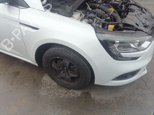 Used Right front driveshaft RENAULT MEGANE IV Hatchback (B9A/M/N_) 1.5 dCi 110 (B9A3) (110 hp) 30445023