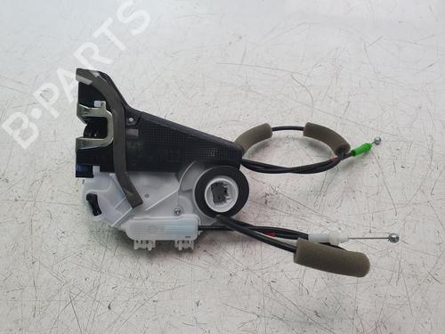 rear-left-lock-toyota-yaris-cross-mxp_-2020-30485778 main image