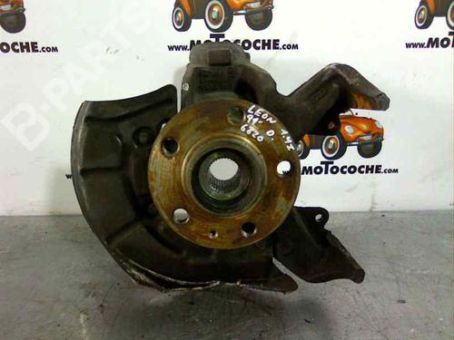 Right front steering knuckle SEAT LEON (1M1)  6820