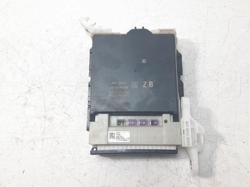 Boîte à Fusibles TOYOTA COROLLA Hatchback (_E21_, _EA1_, _EH1_) 1.8 Hybrid (ZWE211) (98 hp) 30319628