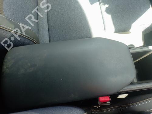 armrest-center-console-renault-5-2024-39107258 main image