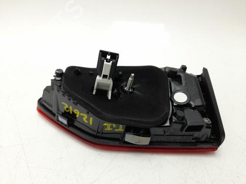 Left tailgate light VW POLO VI (AW1, BZ1, AE1) 1.0 TSI | BP37074784C79 - Image 4