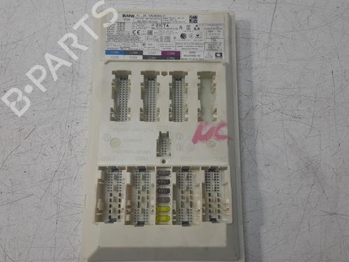 Used Fuse box BMW 1 (F40) 118 d (150 hp) 31573815