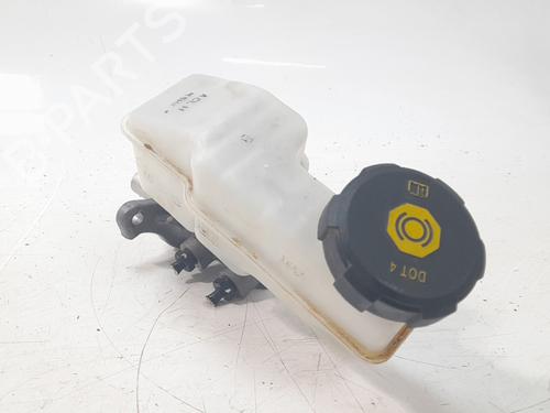 Used Brake master cylinder HYUNDAI i10 III (AC3, AI3) 1.0 MPi (67 hp) 26518646