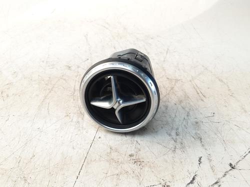 Used Air vent MERCEDES-BENZ GLA-CLASS (X156) [2013-2022]  30505380