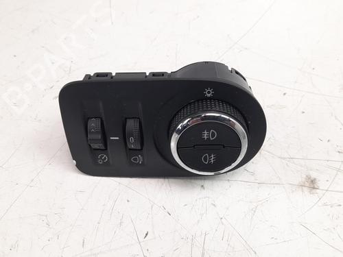 Used Headlight switch OPEL ASTRA K (B16) [2015-2022]  9640606