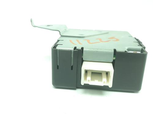 Electronic module TOYOTA RAV 4 II (_A2_)  | BP13372426M83 