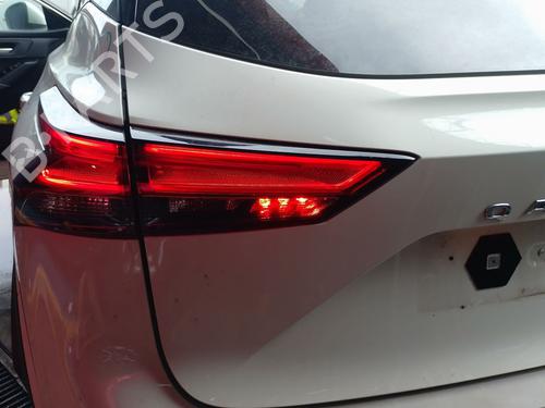 Feu de coffre gauche NISSAN QASHQAI III (J12) 1.3 DIG-T (140 hp) 31905116