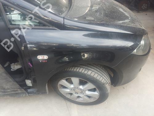 Used Right front fenders SEAT LEON (1P1) 2.0 TDI 16V (140 hp) 29586468