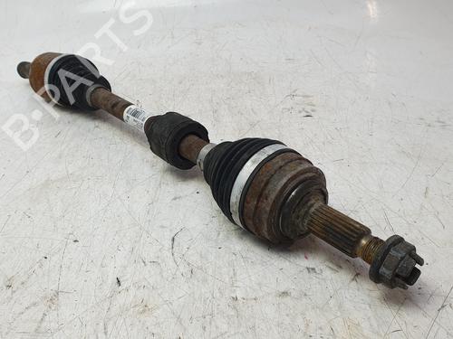 drivaksel-fortil-venstre-renault-clio-v-b7_-2019-29208357 main image