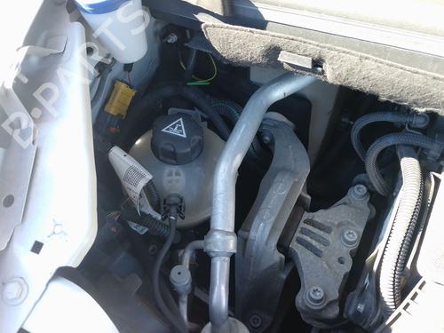 Ekpansionstank CITROËN C4 Picasso II 1.6 BlueHDi 120 (120 hp) 31063216
