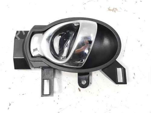 Used Front left interior door handle NISSAN JUKE (F15) 1.2 DIG-T (115 hp) 6551182