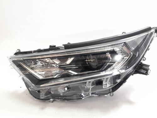 Left headlight TOYOTA RAV 4 V (_A5_, _H5_) 2.5 Hybrid AWD (AXAH54, AXAL54) 8118542A33