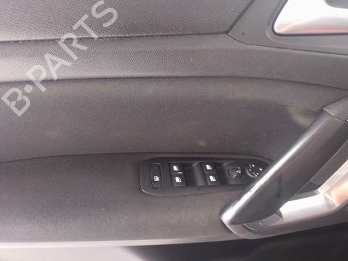 Used Left front window switch Left front window switch 37464780 37464780