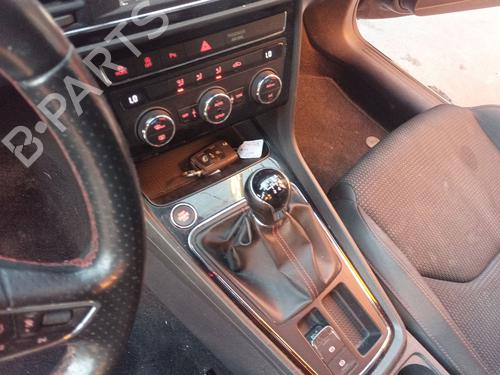 Used Ignition barrel SEAT LEON (5F1) 1.5 TSI (150 hp) 28605786