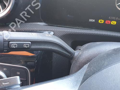 Used Switch MERCEDES-BENZ CLA Shooting Brake (X118) CLA 200 d (118.612) (150 hp) 18467953