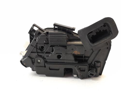 Used Rear right lock VW POLO V (6R1, 6C1) 1.2 TSI (105 hp) 9524284