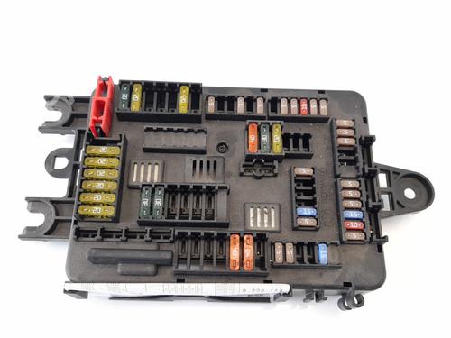 Used Fuse box BMW 1 (F20) 118 d (143 hp) 7012813