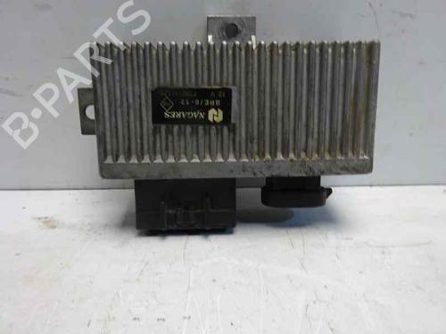 Used Electronic module RENAULT MEGANE I Classic (LA0/1_) 1.9 dTi (LA08, LA0N, LA0K) (98 hp) 10272224