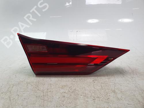 Used Left tailgate light BMW 1 (F40) 118 d (150 hp) 30353392