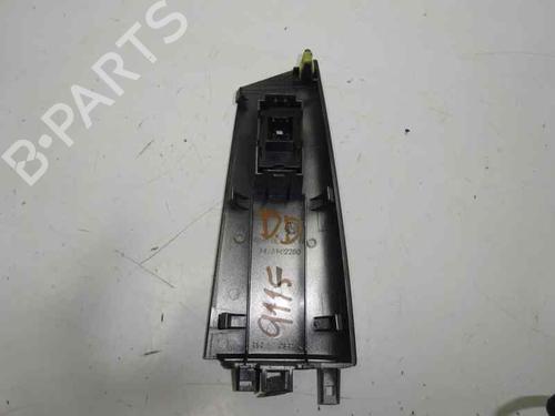 Right front window switch TOYOTA COROLLA Estate (_E12_) 2.0 D-4D (CDE120_, CDE120R) | BP1568259I26 