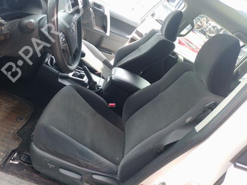 Sæde sæt Sæde sæt TOYOTA LAND CRUISER PRADO (_J15_) 2.8 D-4D (GDJ155, GDJ150) (204 hp) 33655113 33655113