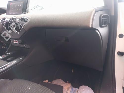 Boîte à gants DS DS 3 / DS 3 CROSSBACK (UR_, UC_, UJ_) 1.5 BlueHDi 100 (UCYHYJ) (102 hp) 32035334