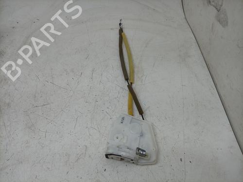 front-right-lock-abarth-124-spider-2016-38859235 main image