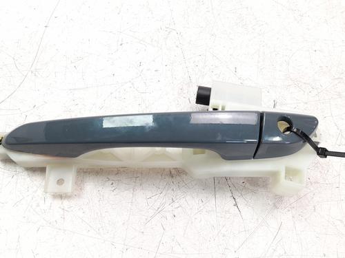 Used Front left exterior door handle HYUNDAI KONA (OS, OSE, OSI) [2017-2023]  18467882