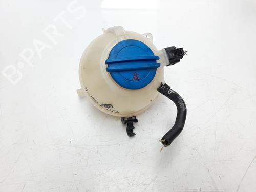 Used Expansion tank AUDI A1 Sportback (8XA, 8XF) 1.0 TFSI (95 hp) 7297960