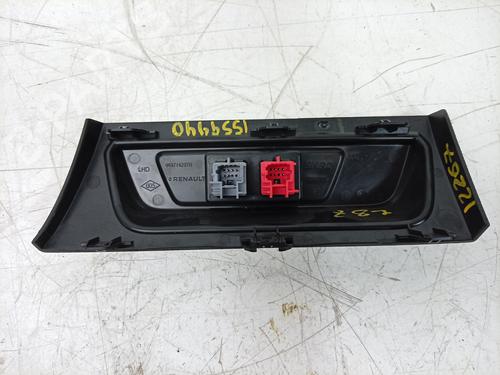 Switch DACIA SANDERO III 1.0 TCe 90 | BP37194617I30 - Image 2