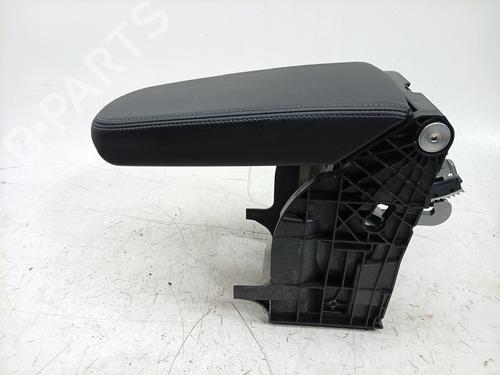 armrest-center-console-skoda-octavia-iv-nx3-nn3-pv3-2020-33873260 main image