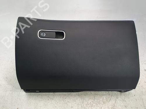 glove-box-mercedes-benz-gle-coupe-c167-2019-35755355 main image