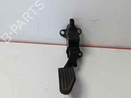 Used Pedal TOYOTA YARIS (_P13_) 1.3 (NSP130_, NSP130) (99 hp) 4570197