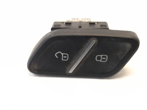 Used Switch VW POLO V (6R1, 6C1) 1.4 TDI (90 hp) 8304107