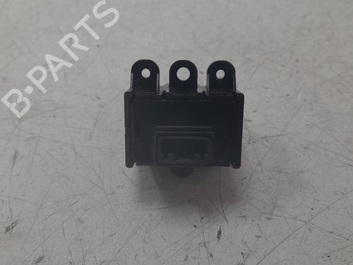 Warning switch HYUNDAI KONA (OS, OSE, OSI) | BP32338383I22