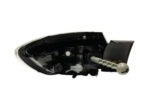 Right taillight RENAULT CLIO V (B7_) 1.5 Blue dCi 100 (B7AD) | BP30934699C35 