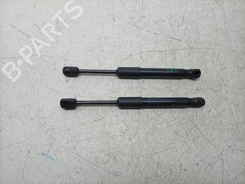 hood-lift-support-bmw-2-gran-coupe-f44-2019-39945642 main image
