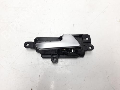 Used Rear right interior door handle KIA SPORTAGE IV (QL, QLE) [2015-2022]  7257591