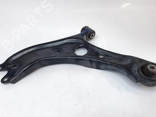 Used Left front suspension arm HYUNDAI TUCSON (TL, TLE) [2015-2023]  16033695