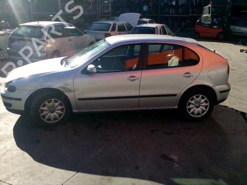 Steering column stalk SEAT LEON (1M1) 1.9 TDI | BP1331561I23 