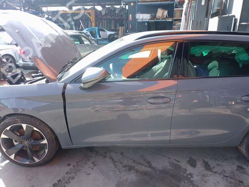 Used Left front door Left front door CUPRA LEON Sportstourer (KL8, KU8, KUD) 1.5 TSI (150 hp) 32505059 32505059