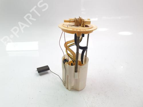 Used Fuel pump RENAULT KADJAR (HA_, HL_) [2015-2025]  17096878