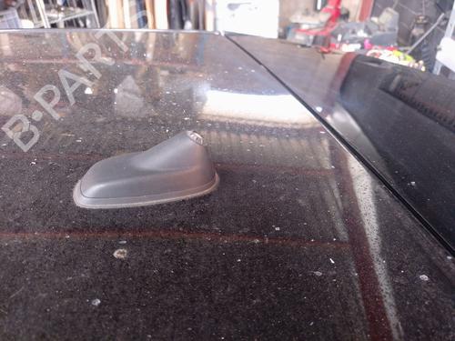 Antena/Base Antena/Base OPEL CROSSLAND X / CROSSLAND (P17, P2QO) 1.2 (75) (110 hp) 34629919 34629919