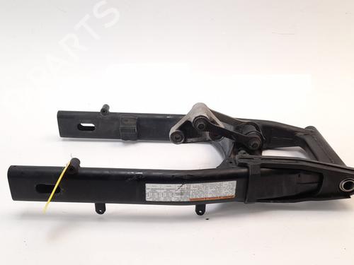 Used Rear axle SUZUKI MOTORCYCLES GLADIUS Gladius 650 (WVCX) (72 hp) 25231420
