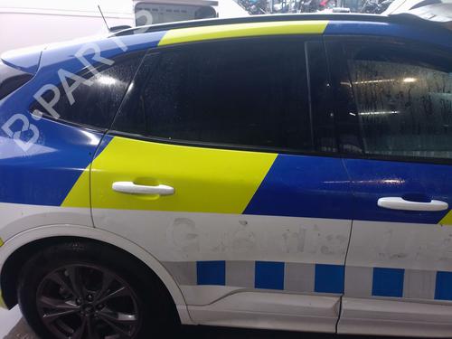 Puerta trasera derecha FORD KUGA III (DFK) 2.5 FHEV (152 hp) 32135138