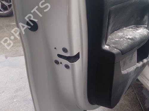 Venstre fortil lås PEUGEOT 308 II (LB_, LP_, LW_, LH_, L3_) 1.6 HDi 100 (99 hp) 31149252