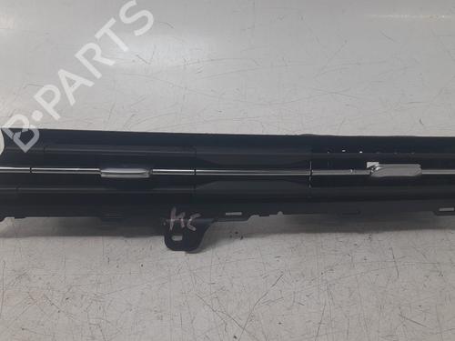 Used Air vent AUDI A3 Limousine (8YS, 8YM) 30 TDI (116 hp) 31623269