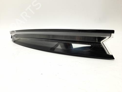 Used Left taillight Left taillight 37992143 37992143